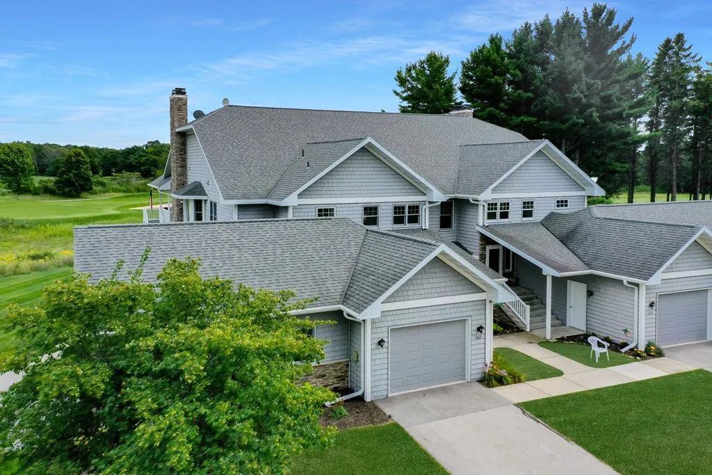 6950 Cobblestone Rd # 1102, Egg Harbor, Wisconsin 54209, 3 Bedrooms Bedrooms, ,2 BathroomsBathrooms,Condominium,For Sale,Cobblestone Rd,144498