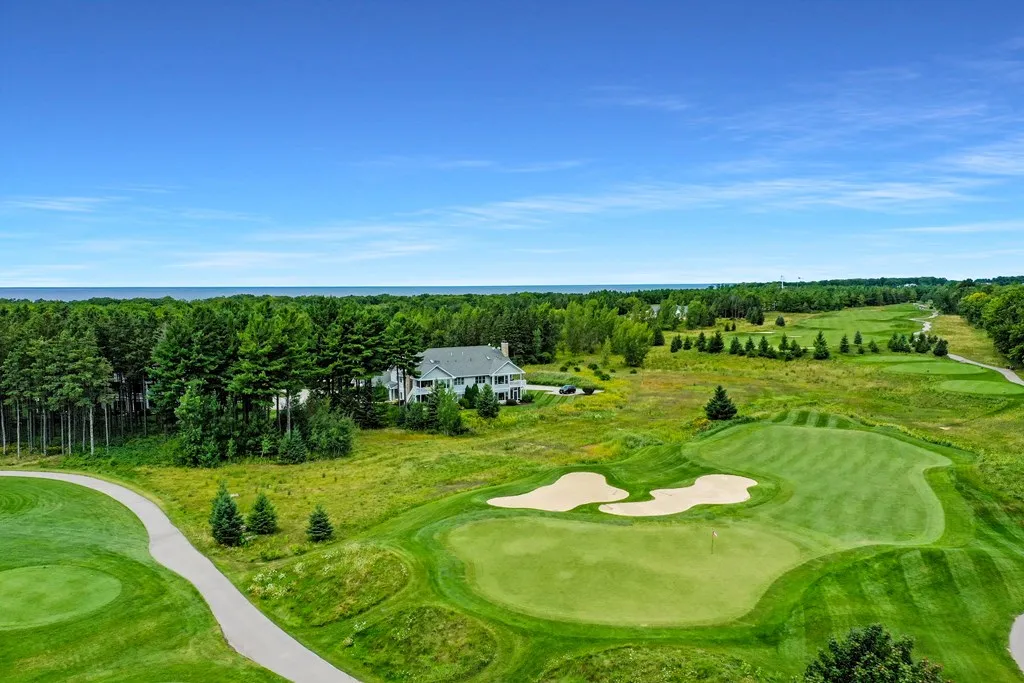 6950 Cobblestone Rd # 1102, Egg Harbor, Wisconsin 54209, 3 Bedrooms Bedrooms, ,2 BathroomsBathrooms,Condominium,For Sale,Cobblestone Rd,144498