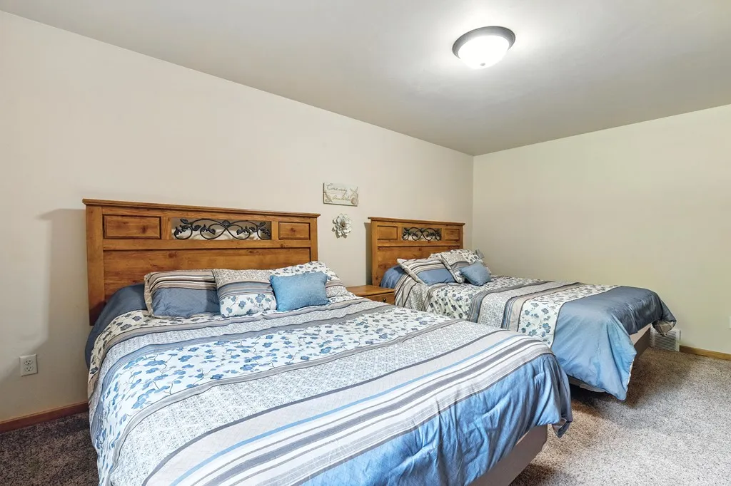 3946 Bay Shore Dr, Sturgeon Bay, Wisconsin 54235, 3 Bedrooms Bedrooms, ,3 BathroomsBathrooms,Inland-Residential,For Sale,Bay Shore Dr,144341