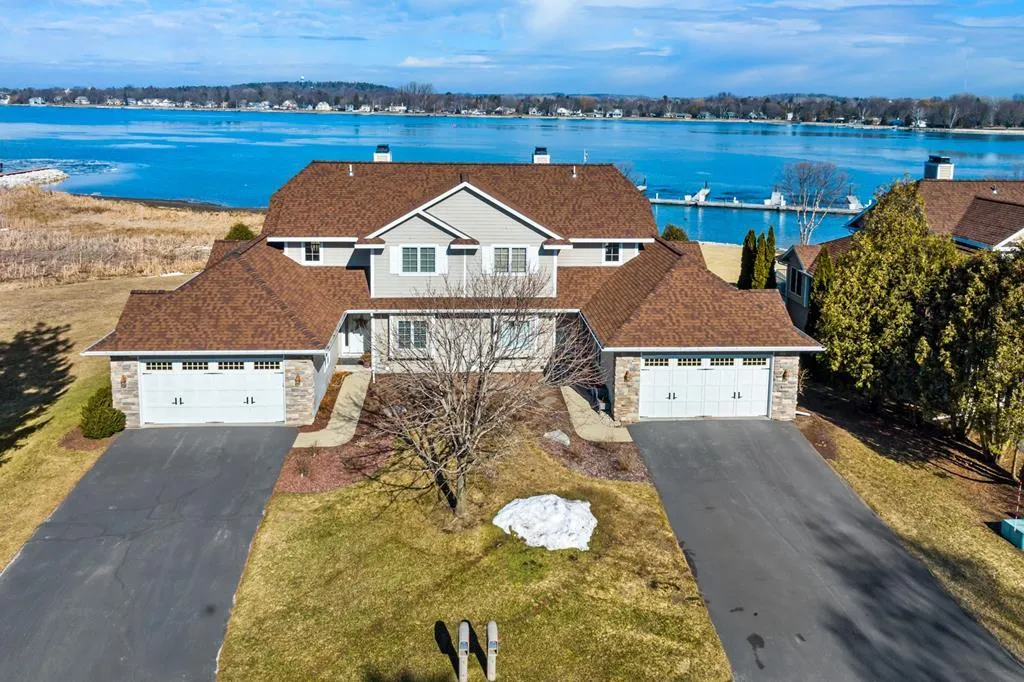 825 Bridgeview Ln, Sturgeon Bay Wi 54235, 4 Bedrooms Bedrooms, ,4 BathroomsBathrooms,Condominium,For Sale,Bridgeview Ln,141401
