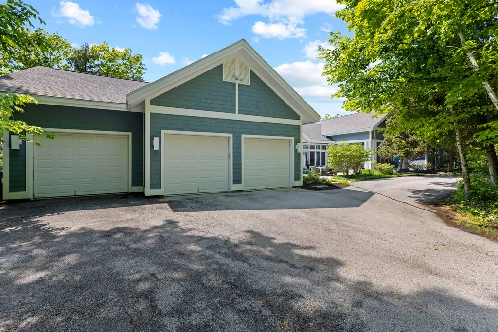 8891 Gibraltar Bluff Rd, Fish Creek, Wisconsin 54212, 4 Bedrooms Bedrooms, ,4 BathroomsBathrooms,Waterfront-Residential,For Sale,Gibraltar Bluff Rd,144117