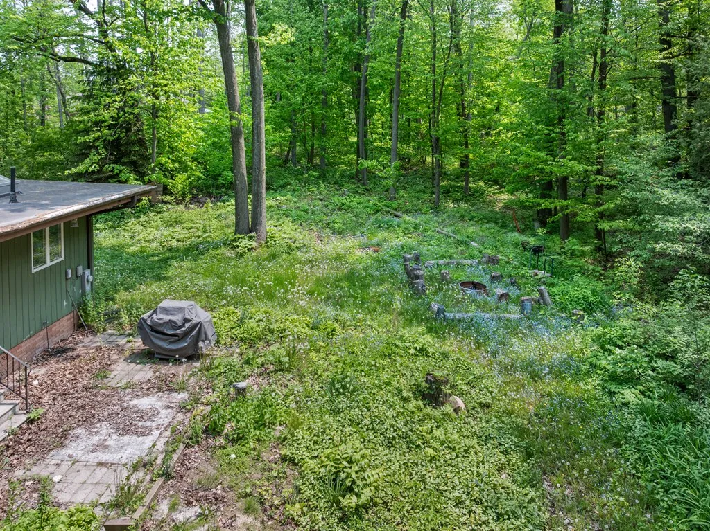 4080 Bay Shore Dr, Sturgeon Bay, Wisconsin 54235, 3 Bedrooms Bedrooms, ,3 BathroomsBathrooms,Inland-Residential,For Sale,Bay Shore Dr,144047