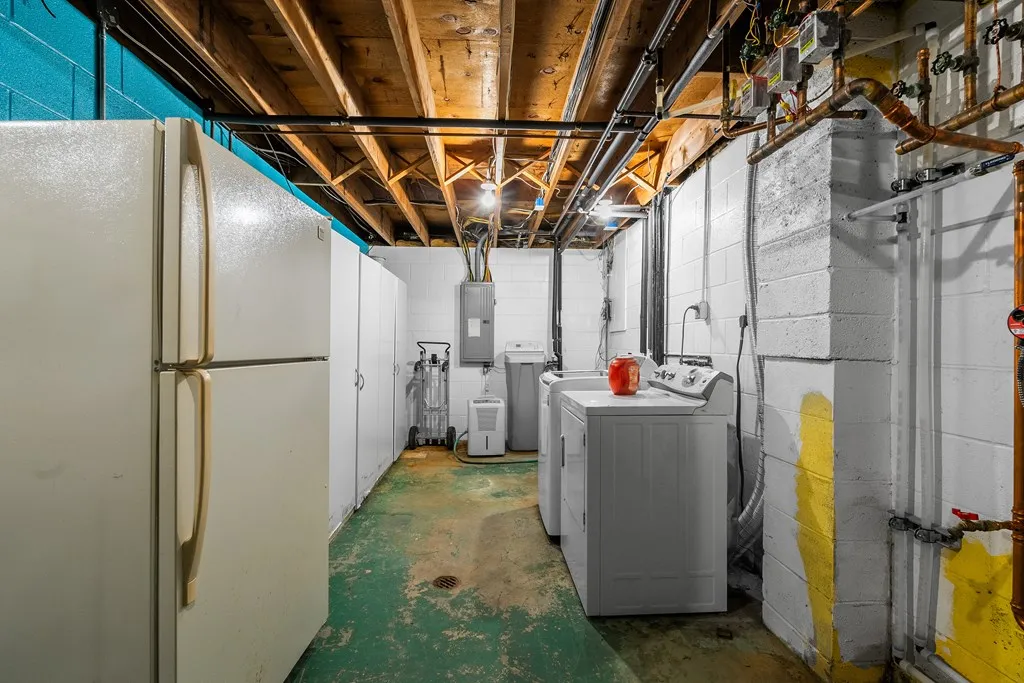 4080 Bay Shore Dr, Sturgeon Bay, Wisconsin 54235, 3 Bedrooms Bedrooms, ,3 BathroomsBathrooms,Inland-Residential,For Sale,Bay Shore Dr,144047