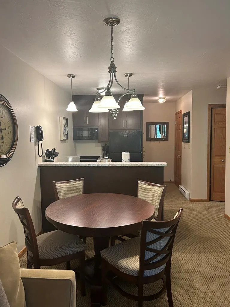 4908 Landmark Cir, Egg Harbor Wi 54209, 1 Bedroom Bedrooms, ,1 BathroomBathrooms,Condominium,For Sale,Landmark Cir,141055