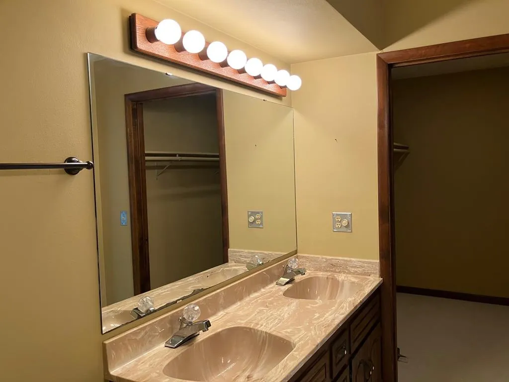 4613 E Bay Shore Cir # D3, Sturgeon Bay, Wisconsin 54235, 2 Bedrooms Bedrooms, ,3 BathroomsBathrooms,Condominium,For Sale,E Bay Shore Cir,144320