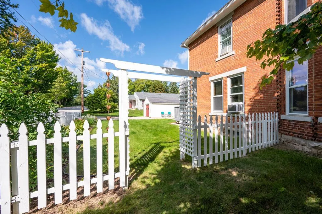 229 S Lansing Ave, Sturgeon Bay, Wisconsin 54235, 4 Bedrooms Bedrooms, ,2 BathroomsBathrooms,Inland-Residential,For Sale,S Lansing Ave,144509