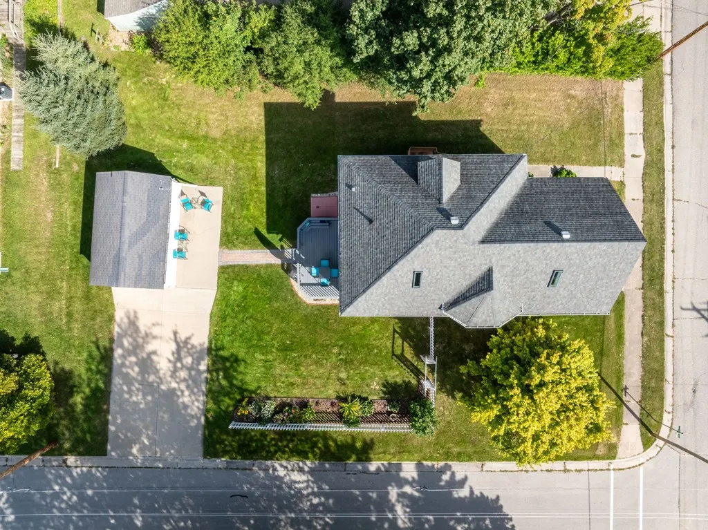 229 S Lansing Ave, Sturgeon Bay, Wisconsin 54235, 4 Bedrooms Bedrooms, ,2 BathroomsBathrooms,Inland-Residential,For Sale,S Lansing Ave,144509