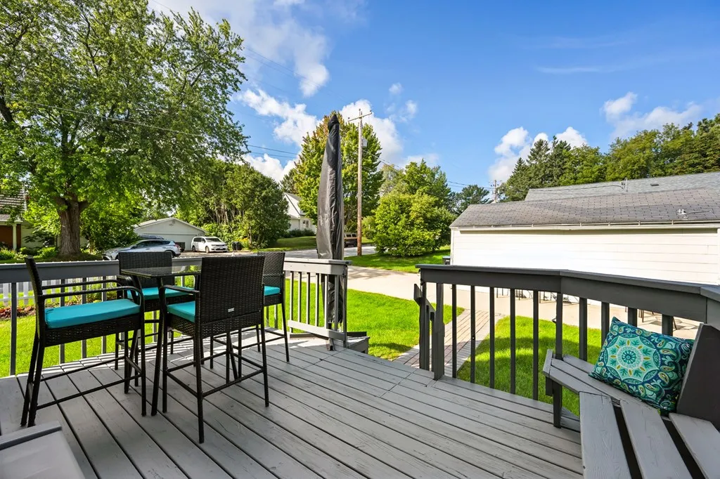 229 S Lansing Ave, Sturgeon Bay, Wisconsin 54235, 4 Bedrooms Bedrooms, ,2 BathroomsBathrooms,Inland-Residential,For Sale,S Lansing Ave,144509