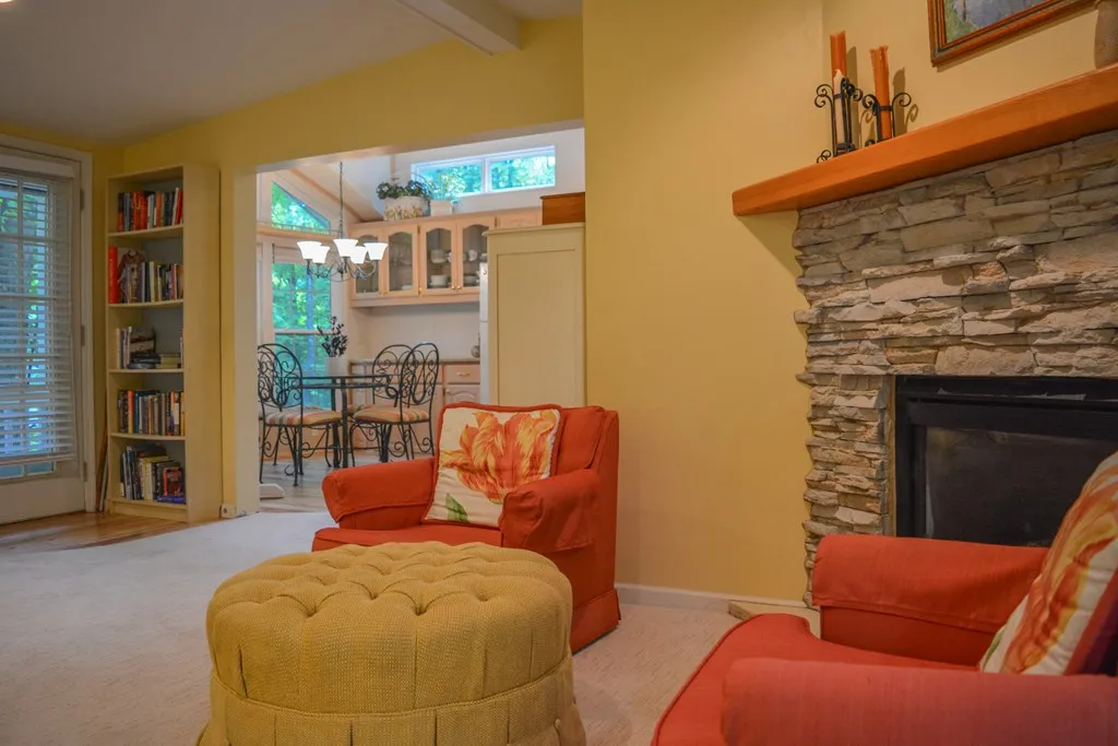 4286 Harbor School Rd # 255, Egg Harbor, Wisconsin 54209, 1 Bedroom Bedrooms, ,1 BathroomBathrooms,Condominium,For Sale,Harbor School Rd,144340