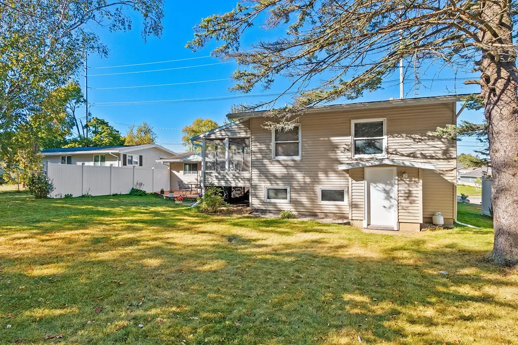 750 N 8th Ave, Sturgeon Bay Wi 54235, 4 Bedrooms Bedrooms, ,2 BathroomsBathrooms,Inland-Residential,For Sale,N 8th Ave,143268