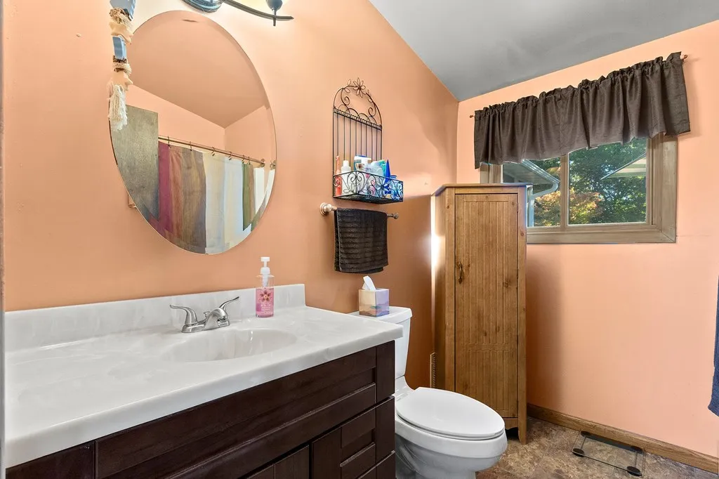 750 N 8th Ave, Sturgeon Bay Wi 54235, 4 Bedrooms Bedrooms, ,2 BathroomsBathrooms,Inland-Residential,For Sale,N 8th Ave,143268