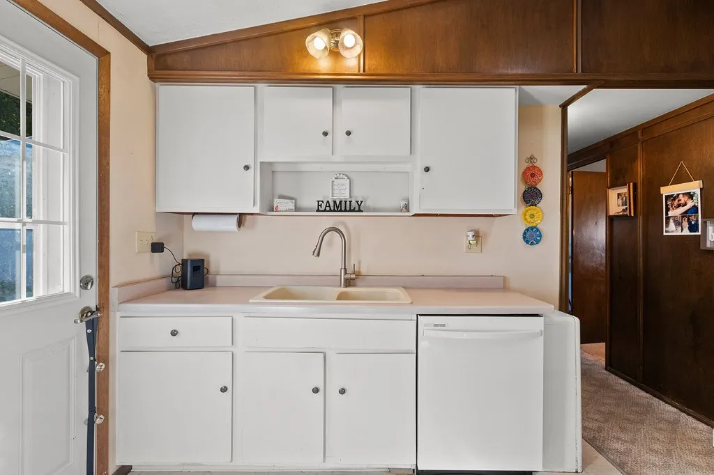 750 N 8th Ave, Sturgeon Bay Wi 54235, 4 Bedrooms Bedrooms, ,2 BathroomsBathrooms,Inland-Residential,For Sale,N 8th Ave,143268