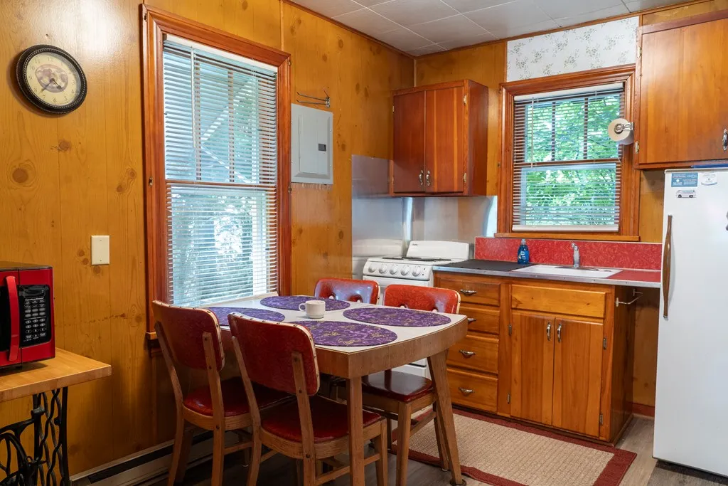 4309 Bay Shore Dr, Sturgeon Bay, Wisconsin 54235, 6 Bedrooms Bedrooms, ,3 BathroomsBathrooms,Waterfront-Residential,For Sale,Bay Shore Dr,144473