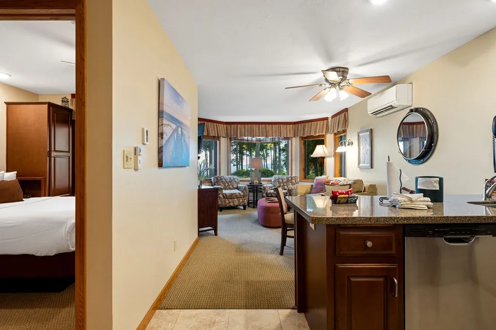 4920 Landmark Cir # B1, Egg Harbor, Wisconsin 54209, 1 Bedroom Bedrooms, ,1 BathroomBathrooms,Condominium,For Sale,Landmark Cir,144315