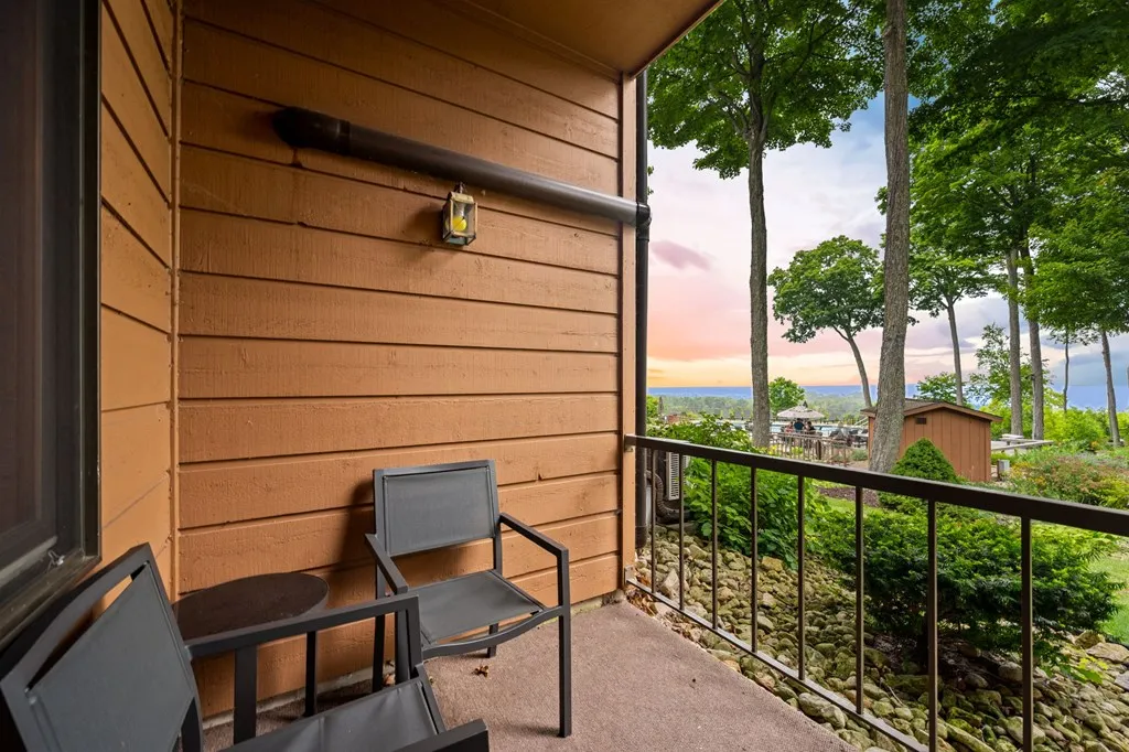4920 Landmark Cir # B1, Egg Harbor, Wisconsin 54209, 1 Bedroom Bedrooms, ,1 BathroomBathrooms,Condominium,For Sale,Landmark Cir,144315