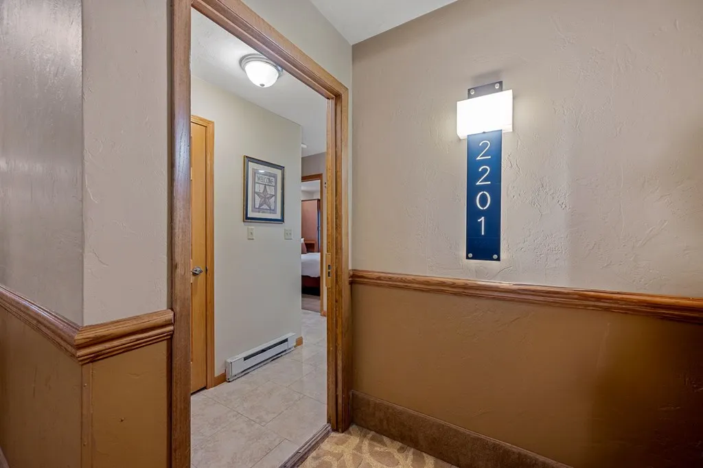 4920 Landmark Cir # B1, Egg Harbor, Wisconsin 54209, 1 Bedroom Bedrooms, ,1 BathroomBathrooms,Condominium,For Sale,Landmark Cir,144315