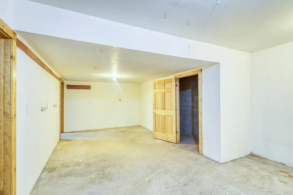 11940 Lakeview Rd, Ellison Bay, Wisconsin 54210, 3 Bedrooms Bedrooms, ,2 BathroomsBathrooms,Inland-Residential,For Sale,Lakeview Rd,144441