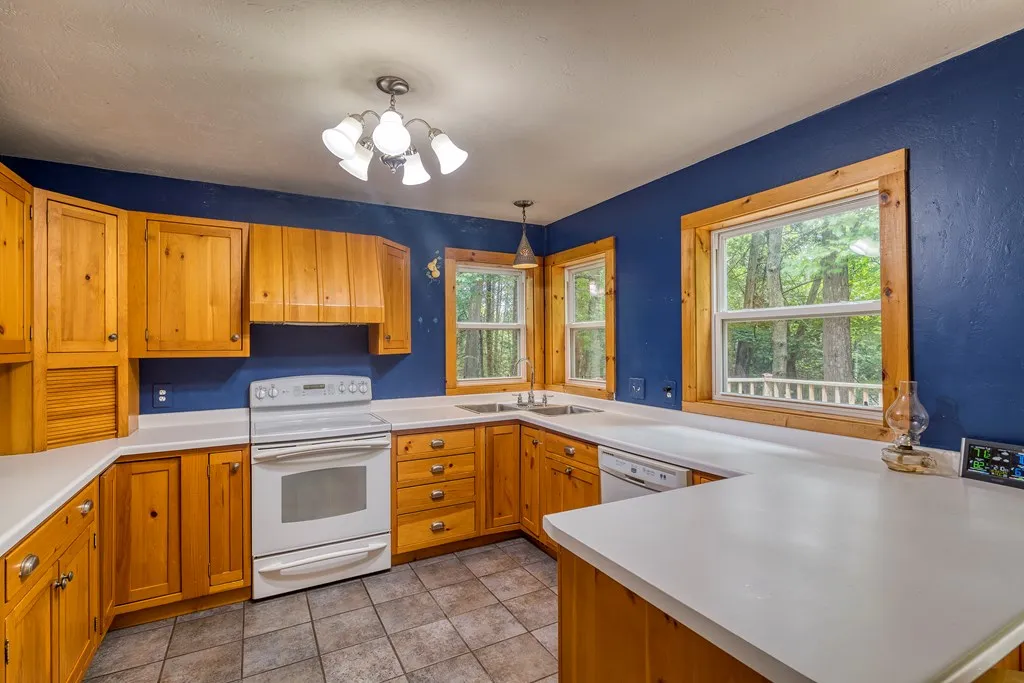 11940 Lakeview Rd, Ellison Bay, Wisconsin 54210, 3 Bedrooms Bedrooms, ,2 BathroomsBathrooms,Inland-Residential,For Sale,Lakeview Rd,144441