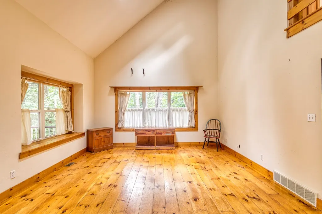 11940 Lakeview Rd, Ellison Bay, Wisconsin 54210, 3 Bedrooms Bedrooms, ,2 BathroomsBathrooms,Inland-Residential,For Sale,Lakeview Rd,144441