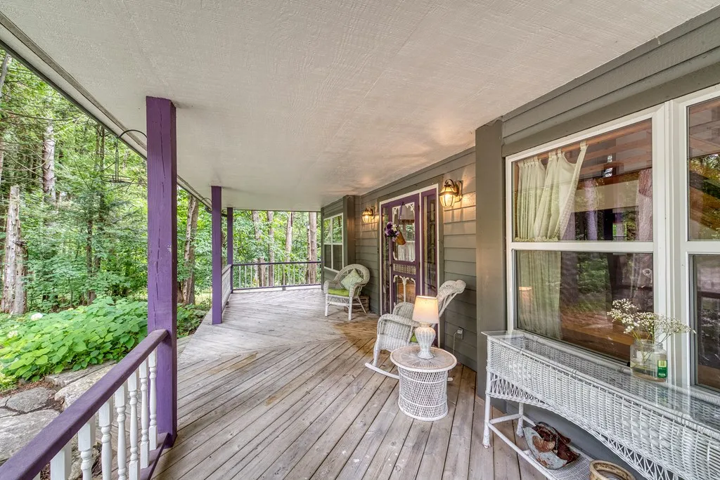11940 Lakeview Rd, Ellison Bay, Wisconsin 54210, 3 Bedrooms Bedrooms, ,2 BathroomsBathrooms,Inland-Residential,For Sale,Lakeview Rd,144441