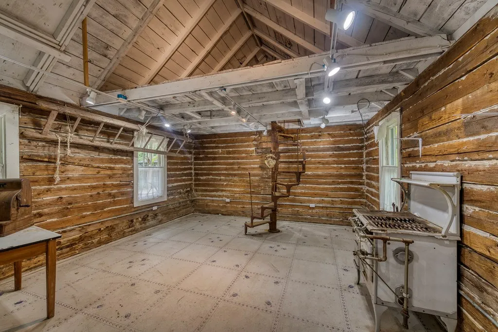 11940 Lakeview Rd, Ellison Bay, Wisconsin 54210, 3 Bedrooms Bedrooms, ,2 BathroomsBathrooms,Inland-Residential,For Sale,Lakeview Rd,144441