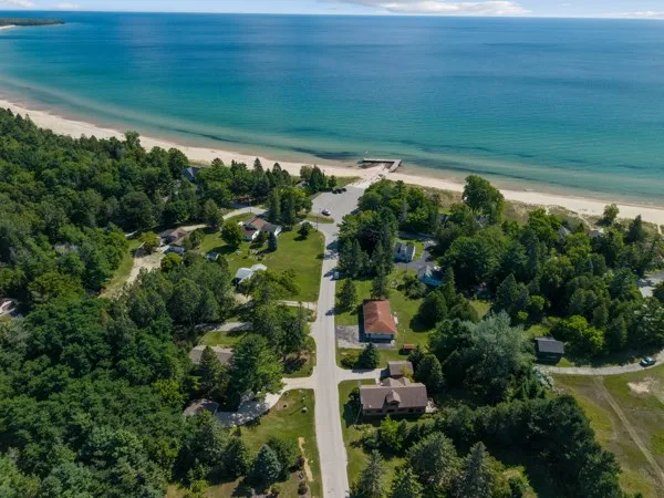 3801 E Whitefish Bay Rd, Sturgeon Bay, Wisconsin 54235, 2 Bedrooms Bedrooms, ,1 BathroomBathrooms,Inland-Residential,For Sale,E Whitefish Bay Rd,144459