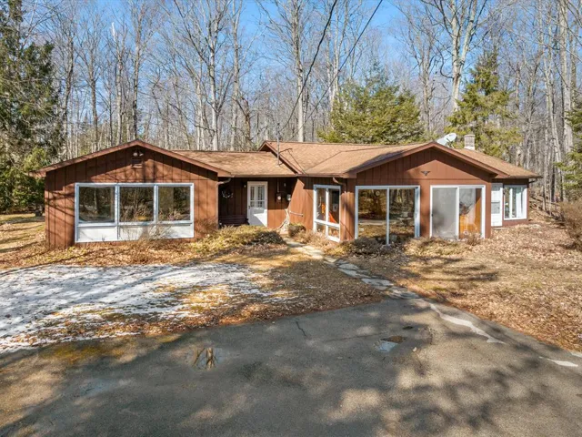 2099 Sunrise Shores, Sturgeon Bay Wi 54235, 4 Bedrooms Bedrooms, ,2 BathroomsBathrooms,Inland-Residential,For Sale,Sunrise Shores,141440