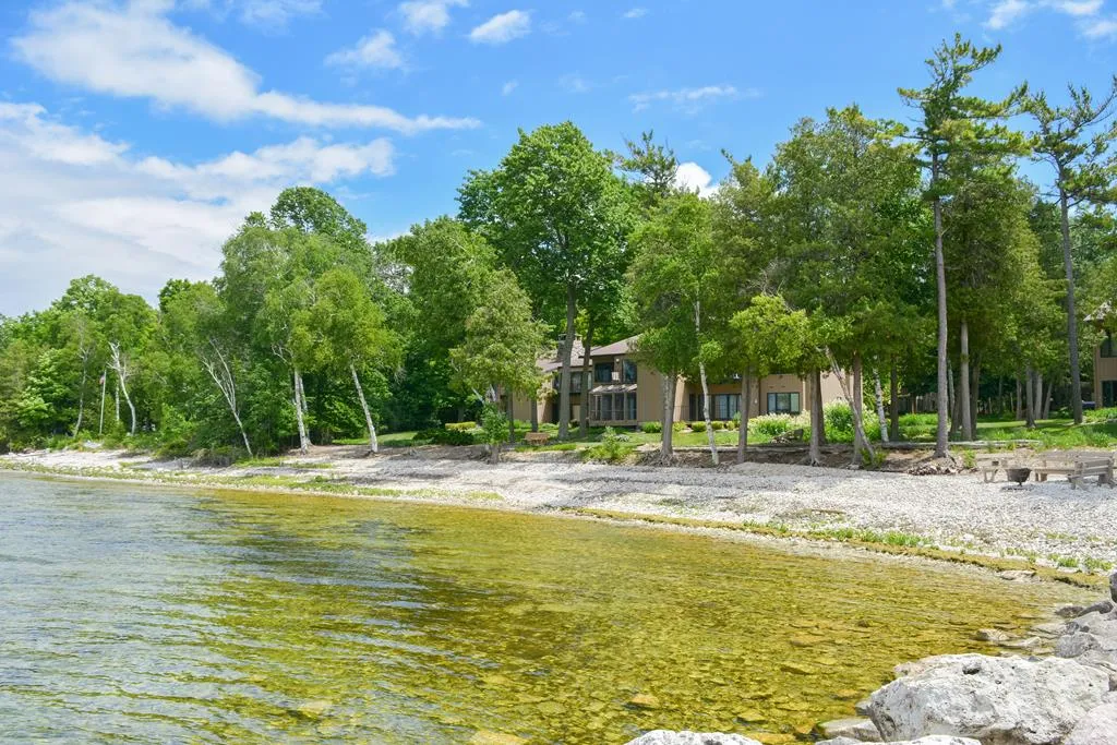 7594 Horseshoe Bay Rd # 10u, Egg Harbor Wi 54209, 2 Bedrooms Bedrooms, ,2 BathroomsBathrooms,Condominium,For Sale,Horseshoe Bay Rd,143799