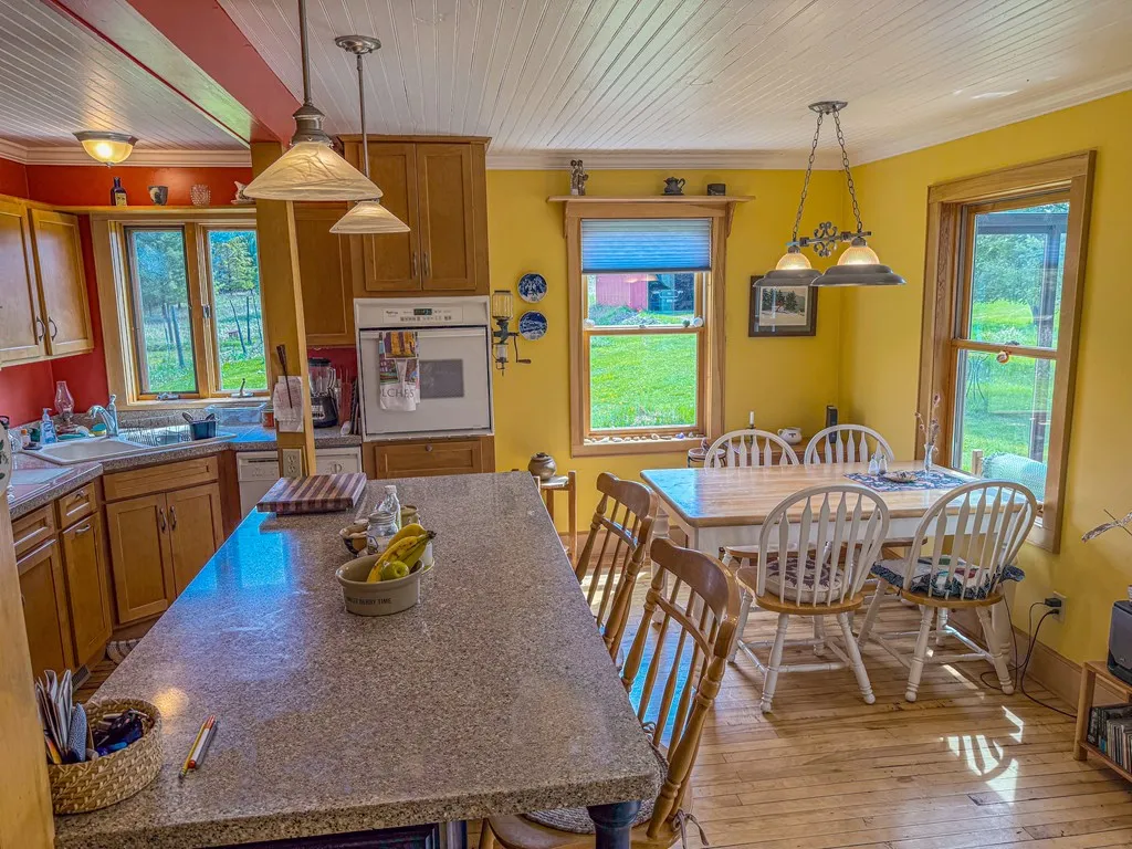 852 Jackson Harbor Rd, Washington Island, Wisconsin 54246, 3 Bedrooms Bedrooms, ,3 BathroomsBathrooms,Inland-Residential,For Sale,Jackson Harbor Rd,143986