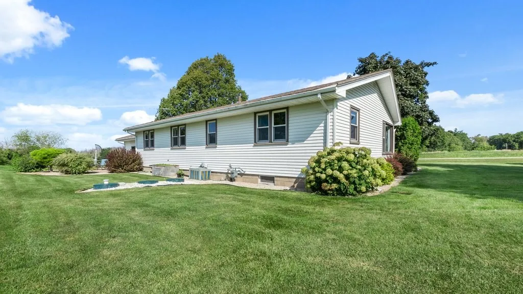 10671 Bay Shore Rd, Brussels Wi 54204, 3 Bedrooms Bedrooms, ,1 BathroomBathrooms,Inland-Residential,For Sale,Bay Shore Rd,143116