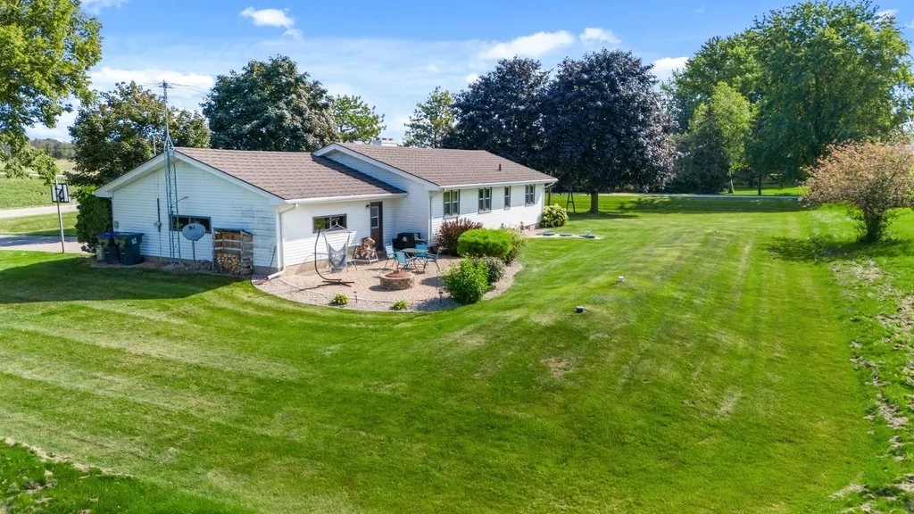 10671 Bay Shore Rd, Brussels Wi 54204, 3 Bedrooms Bedrooms, ,1 BathroomBathrooms,Inland-Residential,For Sale,Bay Shore Rd,143116