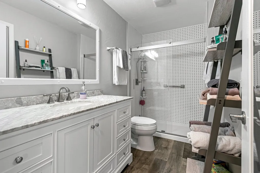 641 E Walnut Pl, Sturgeon Bay Wi 54235, 4 Bedrooms Bedrooms, ,2 BathroomsBathrooms,Inland-Residential,For Sale,E Walnut Pl,143370