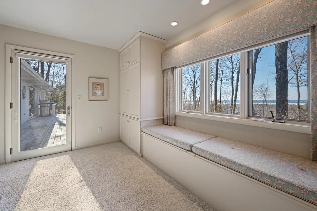 8145 Chateau Dr, Egg Harbor Wi 54209, 3 Bedrooms Bedrooms, ,3 BathroomsBathrooms,Inland-Residential,For Sale,Chateau Dr,141678