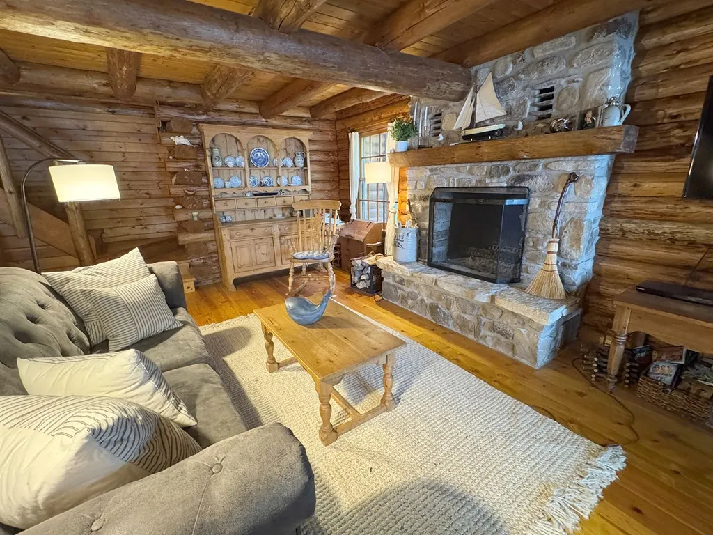 2096 Gudmundsen Dr, Washington Island, Wisconsin 54246, 3 Bedrooms Bedrooms, ,2 BathroomsBathrooms,Waterfront-Residential,For Sale,Gudmundsen Dr,144393