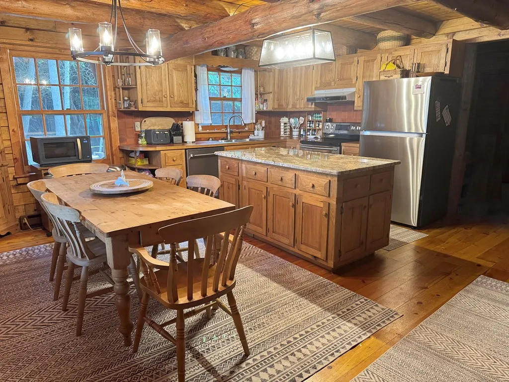 2096 Gudmundsen Dr, Washington Island, Wisconsin 54246, 3 Bedrooms Bedrooms, ,2 BathroomsBathrooms,Waterfront-Residential,For Sale,Gudmundsen Dr,144393