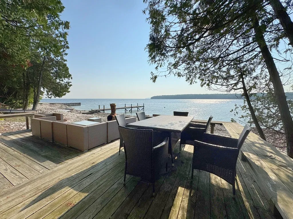 2096 Gudmundsen Dr, Washington Island, Wisconsin 54246, 3 Bedrooms Bedrooms, ,2 BathroomsBathrooms,Waterfront-Residential,For Sale,Gudmundsen Dr,144393