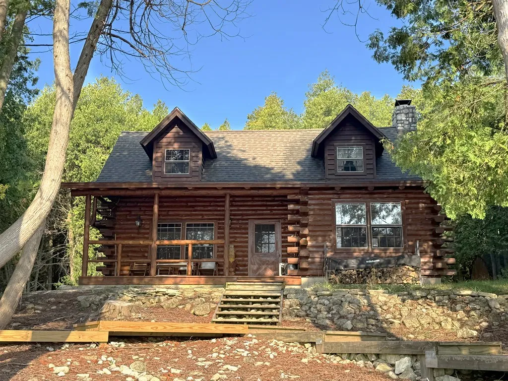 2096 Gudmundsen Dr, Washington Island, Wisconsin 54246, 3 Bedrooms Bedrooms, ,2 BathroomsBathrooms,Waterfront-Residential,For Sale,Gudmundsen Dr,144393