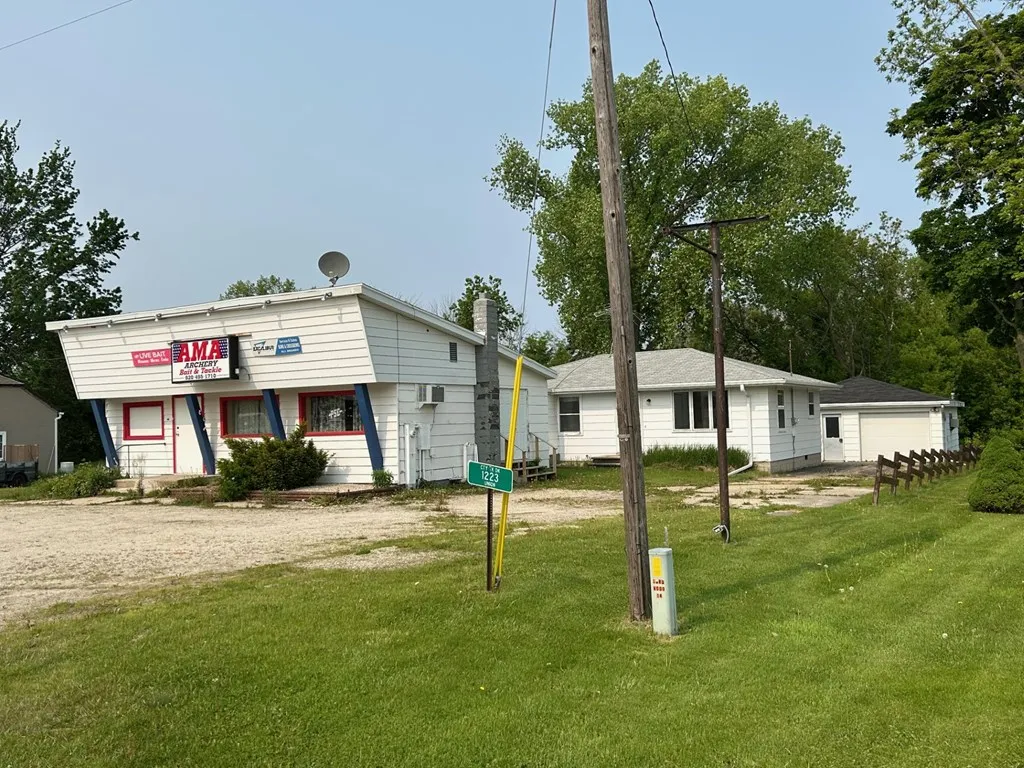 1223 County Rd Dk, Brussels, Wisconsin 54204, 2 Bedrooms Bedrooms, ,2 BathroomsBathrooms,Inland-Residential,For Sale,County Rd DK,144035