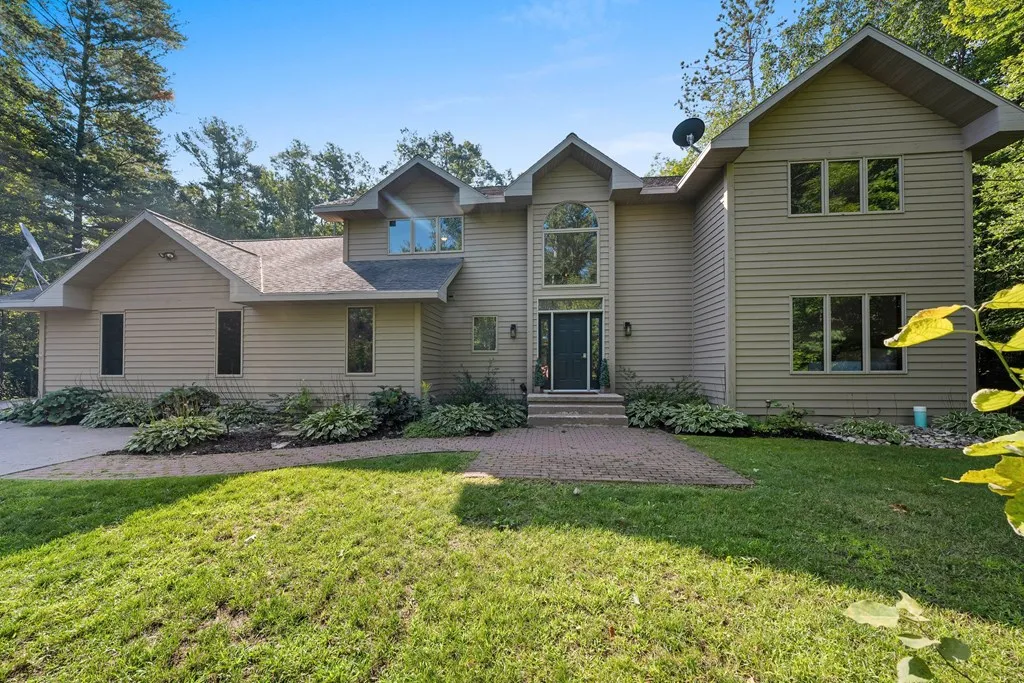6361 Bluff Court Trl, Sturgeon Bay Wi 54235, 3 Bedrooms Bedrooms, ,4 BathroomsBathrooms,Inland-Residential,For Sale,Bluff Court Trl,140846