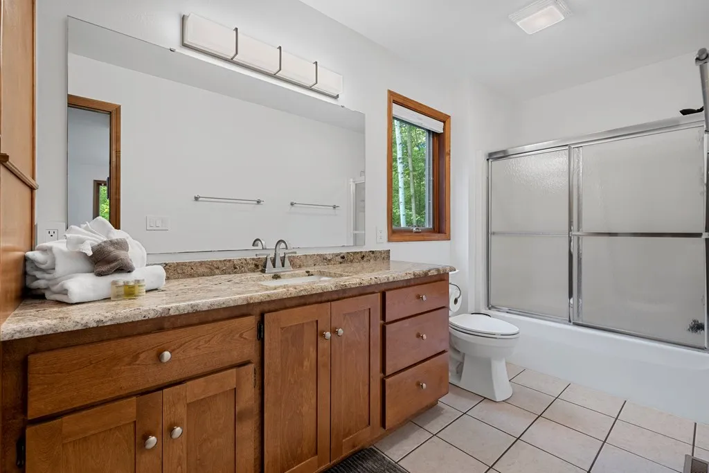 6361 Bluff Court Trl, Sturgeon Bay Wi 54235, 3 Bedrooms Bedrooms, ,4 BathroomsBathrooms,Inland-Residential,For Sale,Bluff Court Trl,140846