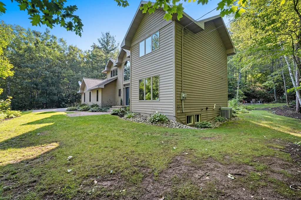 6361 Bluff Court Trl, Sturgeon Bay Wi 54235, 3 Bedrooms Bedrooms, ,4 BathroomsBathrooms,Inland-Residential,For Sale,Bluff Court Trl,140846