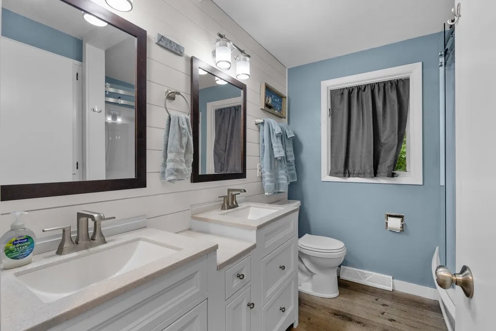 6170 Bay Shore Dr, Sturgeon Bay, Wisconsin 54235, 3 Bedrooms Bedrooms, ,2 BathroomsBathrooms,Inland-Residential,For Sale,Bay Shore Dr,144203