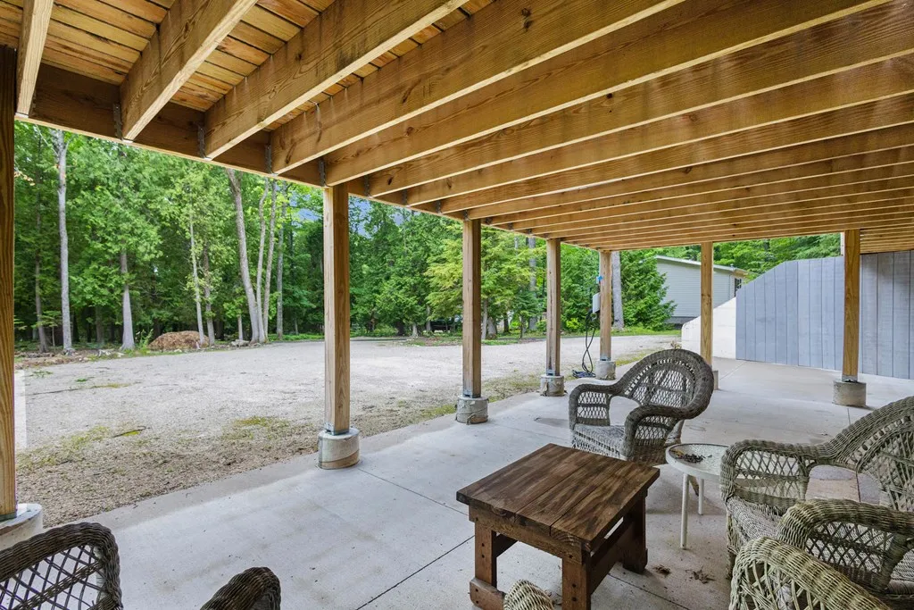 6170 Bay Shore Dr, Sturgeon Bay, Wisconsin 54235, 3 Bedrooms Bedrooms, ,2 BathroomsBathrooms,Inland-Residential,For Sale,Bay Shore Dr,144203