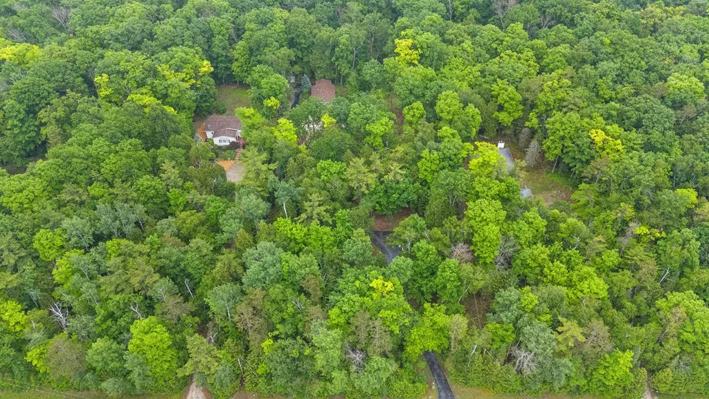 6170 Bay Shore Dr, Sturgeon Bay, Wisconsin 54235, 3 Bedrooms Bedrooms, ,2 BathroomsBathrooms,Inland-Residential,For Sale,Bay Shore Dr,144203