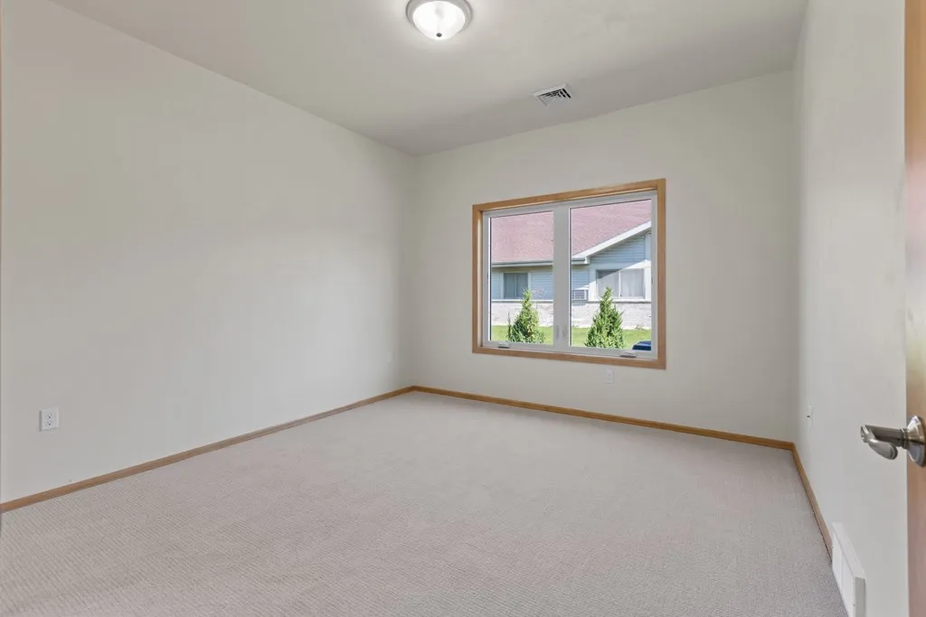 Unit 201 N 15th Dr, Sturgeon Bay Wi 54235, 2 Bedrooms Bedrooms, ,2 BathroomsBathrooms,Condominium,For Sale,N 15th Dr,141733