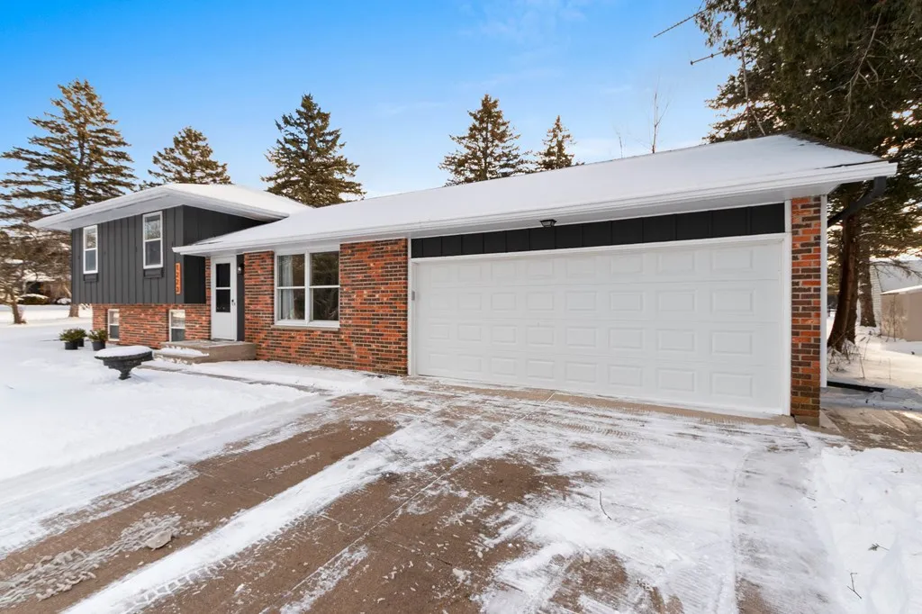1223 Bonnie View Dr, Sturgeon Bay Wi 54235, 3 Bedrooms Bedrooms, ,2 BathroomsBathrooms,Inland-Residential,For Sale,Bonnie View Dr,143484
