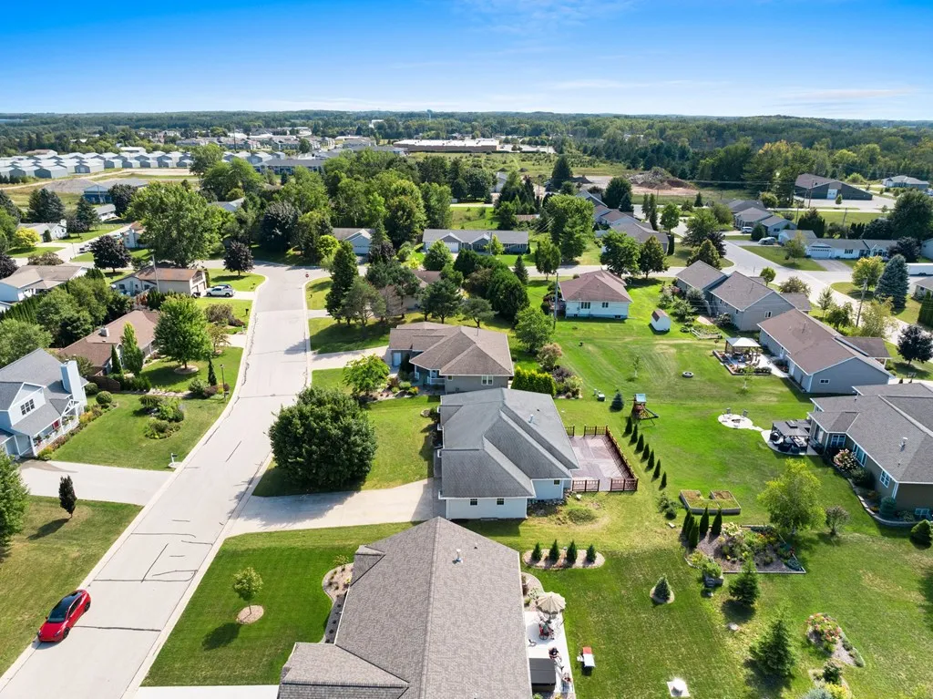 33 Ashland Ave, Sturgeon Bay, Wisconsin 54235, 3 Bedrooms Bedrooms, ,3 BathroomsBathrooms,Inland-Residential,For Sale,Ashland Ave,144496