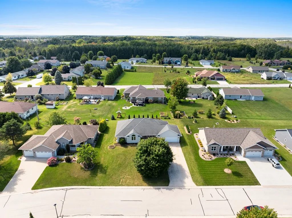 33 Ashland Ave, Sturgeon Bay, Wisconsin 54235, 3 Bedrooms Bedrooms, ,3 BathroomsBathrooms,Inland-Residential,For Sale,Ashland Ave,144496