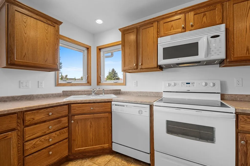 33 Ashland Ave, Sturgeon Bay, Wisconsin 54235, 3 Bedrooms Bedrooms, ,3 BathroomsBathrooms,Inland-Residential,For Sale,Ashland Ave,144496
