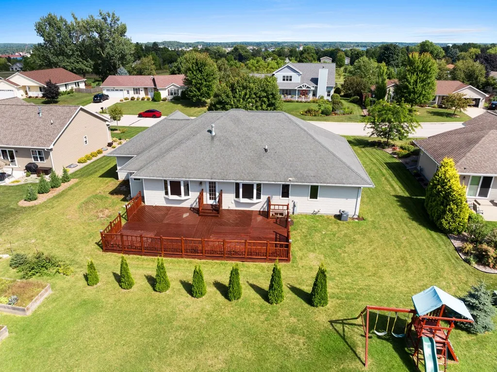 33 Ashland Ave, Sturgeon Bay, Wisconsin 54235, 3 Bedrooms Bedrooms, ,3 BathroomsBathrooms,Inland-Residential,For Sale,Ashland Ave,144496